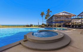 Moonlight Bay Suites